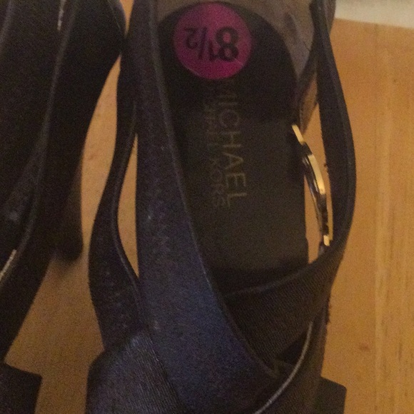 Michael Kors Shoes - Picture 5 of 6